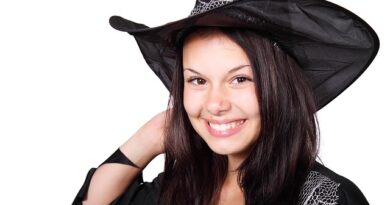 adult halloween costumes