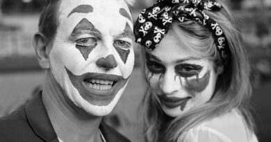 couples halloween costumes