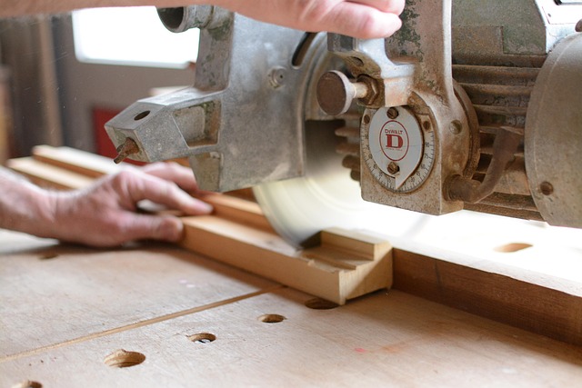 dewalt 12 in miter saw