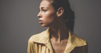 woman, model, fashion, portrait, profile, young woman, style, stylish woman, fashion model, modeling, pose, posing, studio photography, profile, profile, profile, profile, profile