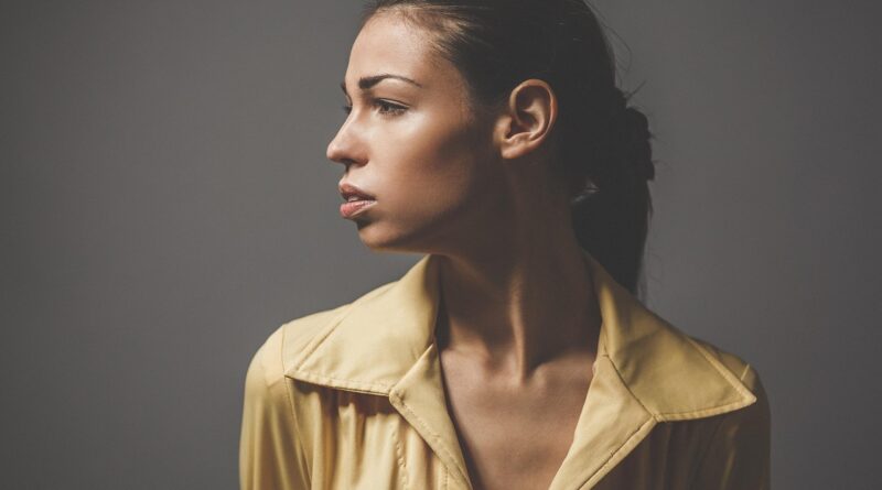 woman, model, fashion, portrait, profile, young woman, style, stylish woman, fashion model, modeling, pose, posing, studio photography, profile, profile, profile, profile, profile