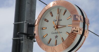 zermatt, the alps, clock, watch, nature, clock face, railway, railway station, time, time measurement, hours, design, style, hands of the clock, time watch, tips, golden watch, passing time, switzerland, symbol, omega, mark, sky, outside, shine