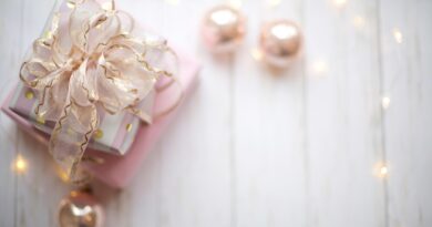 christmas, border, fame, text space, present, gift, bulbs, ornaments, glitter, sparkle, happychristmas, christmas, christmas, christmas, christmas, christmas, gift, gift