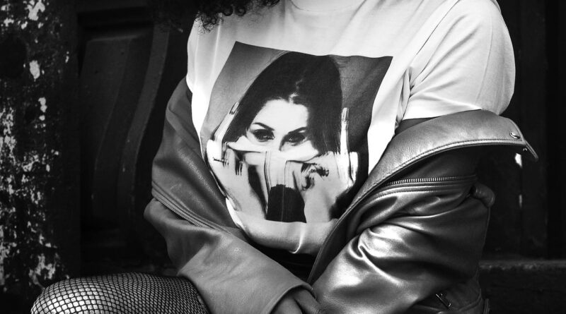 blogger, fashion, style, stylish, trendy, model, feminine, shopping, tshirt, clothing, outfit, urban, culture, blog post, jacket, necklace, chocker, hairstyle, afro, 80s, retro, fishnet, gray fashion, gray shopping, gray email, gray model, gray clothes, gray shop, gray blog, gray culture, gray retro, blogger, tshirt, tshirt, tshirt, tshirt, tshirt, afro, 80s