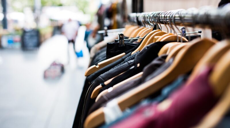 hangers, clothing, shopping, market, jacket, rack, shirt, shop, wear, clothing shop, clothing store, clothing, clothing, clothing, clothing, shopping, shopping, shopping, shopping, shopping, shop