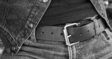 person, woman, body, hips, jeans, belt, buckle, t-shirt, gilet, denim, fashion, cool, hip, stylish, belt, belt, belt, belt, belt, denim, denim