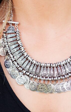 woman, necklace, jewelry, silver, accessory, accessorize, elegant, fashion, style, stylish, necklace, necklace, necklace, jewelry, jewelry, jewelry, jewelry, jewelry, silver