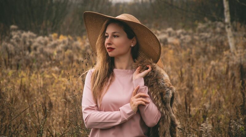 woman, portrait, autumn, hat, fashion, style, nature, autumn style, blonde, posing, women's fashion, casual, autumn landscape, outdoors, comfortable style, woman in hat, darker tones, rural, autumn fashion, landscape