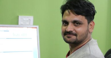 idea, employee, man, office, work, business, successful, computer, career, teamwork, design, creative, green business, green computer, green office, green laptop, green work, green design, green company, green teamwork, green creative, green idea