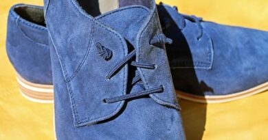 shoe, leather, few, suede shoe, laces, node, knotted, shoelaces, modern, athletic, comfortable, style, elegance, foot, wear, casual, fashionable, clothing