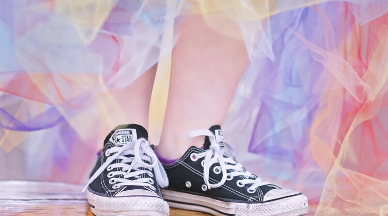 converse, classic, retro, vintage, nature, color, texture, grunge, colorful, style, summer, creative, pastel, tulle, tutu, dance, happy, grown-up, fashion, design, unusual, flower background, stylish, woman, accessories, hipster, glamor, trend, life, outfit, girl, flower, flower wallpaper, clothes, shoes, rainbow, beautiful flowers, chucks, chuck taylor, funky, fresh