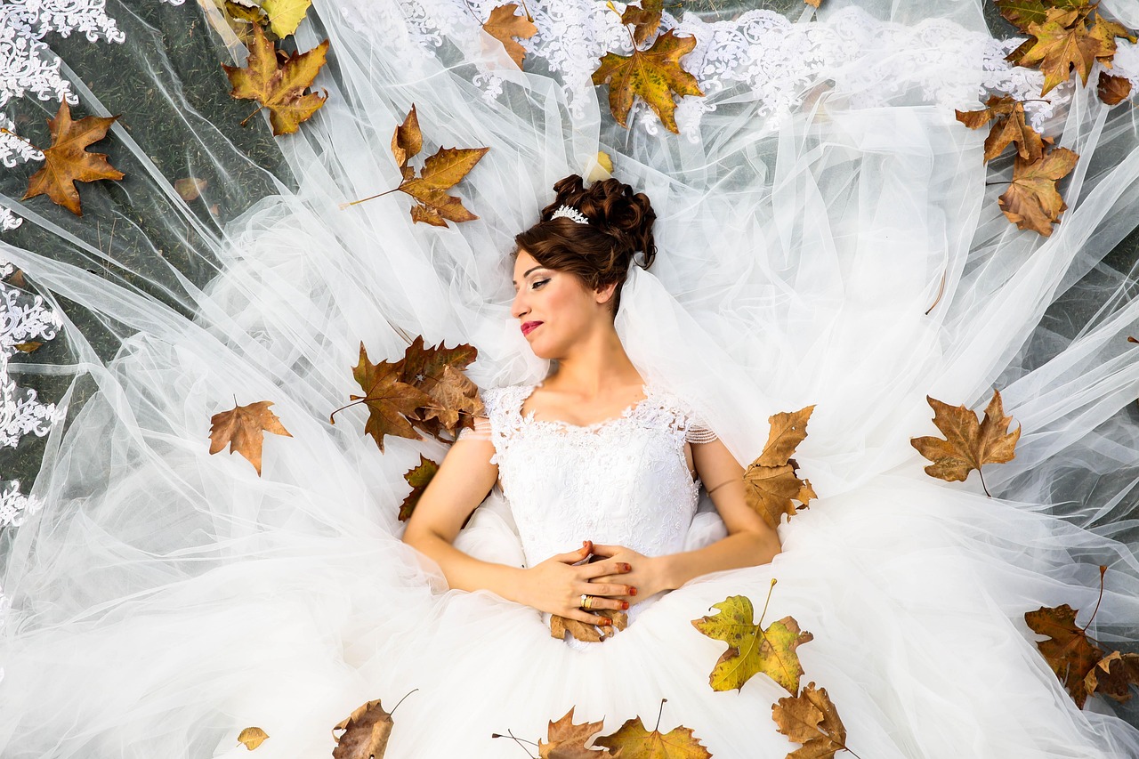 bride, wedding, lying down, wedding dress, wedding gown, model bride, modeling, white dress, wedding photography, white, love, marriage, woman, top view, autumn, bride, bride, bride, wedding, wedding, wedding, wedding, wedding, wedding dress, wedding dress, wedding photography