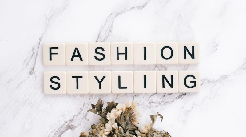 fashion, beautiful flowers, fashion styling, style, words, letters, flower wallpaper, nature, flowers, surface, flower background, model, clothing, people, stylish, make up, trend