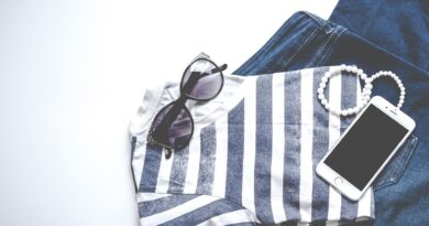 clothing, fashion, summer, woman, lifestyle, nature, denim, jeans, blue jeans, sunglasses