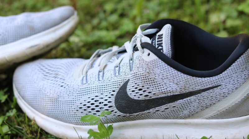 nike, shoes, sports, football, green, fashion, trend, style