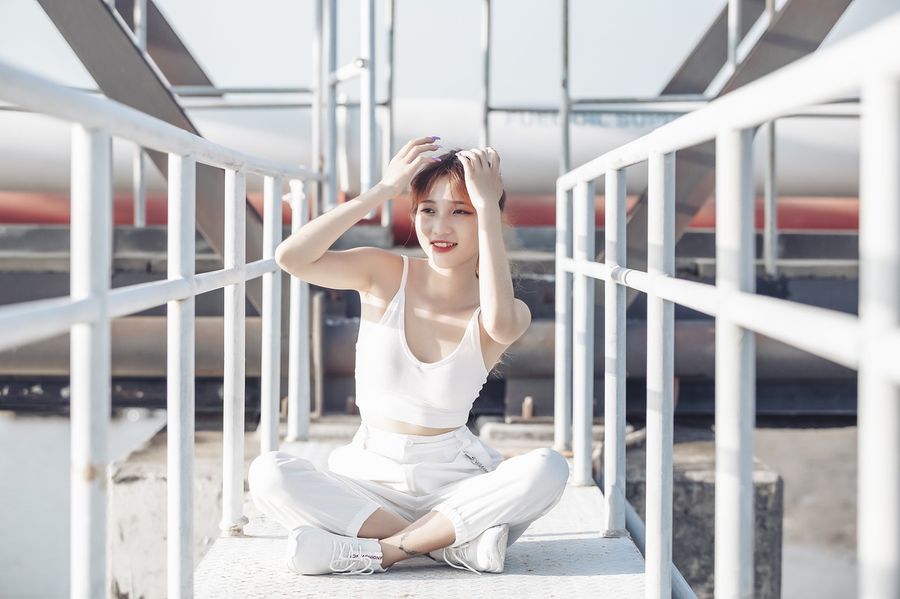 woman, model, pose, casual, outfit, bridge, asian